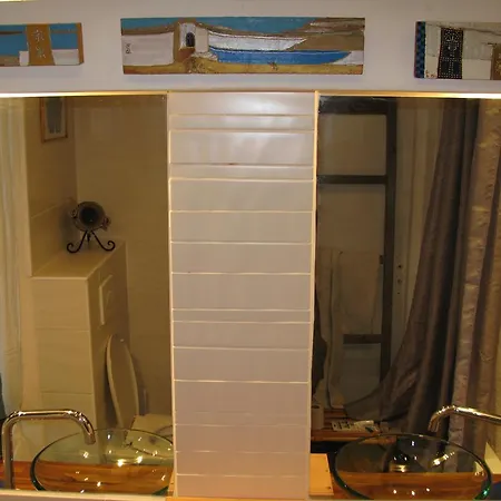 Maison D'hotes L'echoppe & Les Toiles ゲストハウス